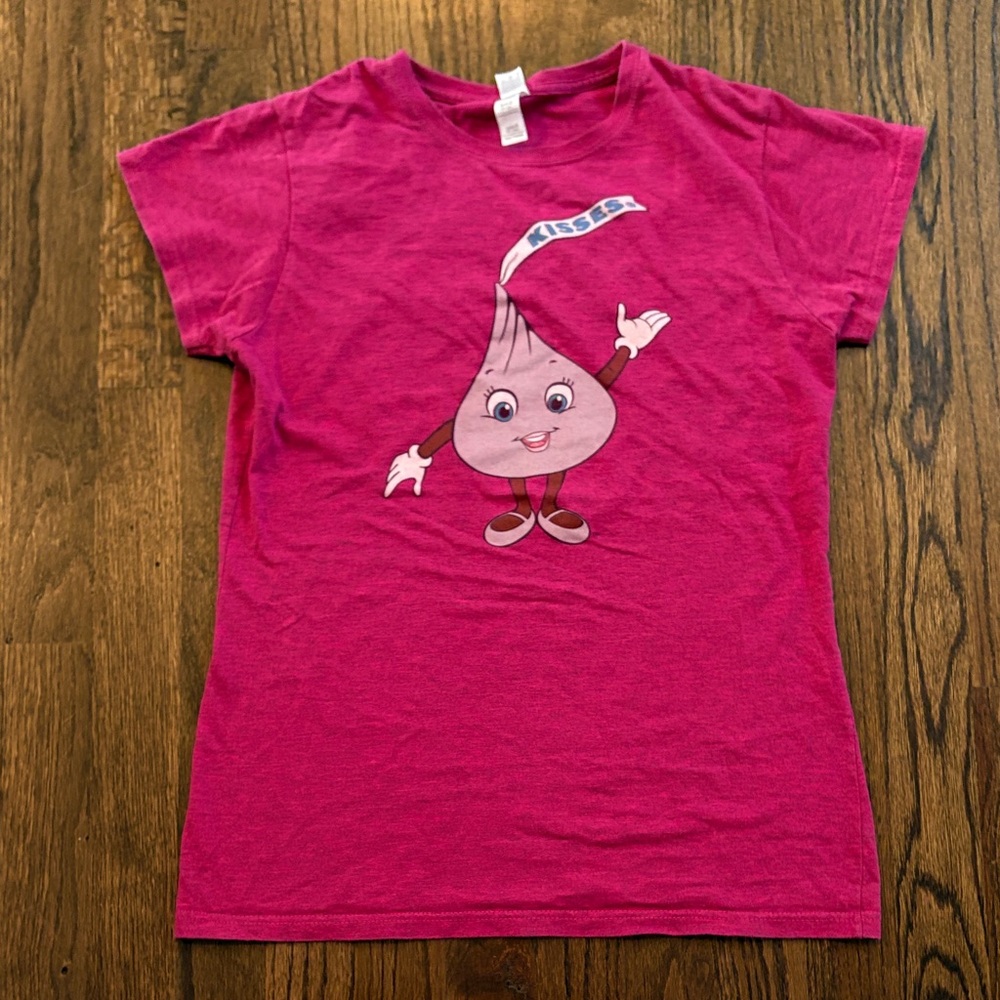 Hershey Kisses Graphic Tee - Woman’s Medium